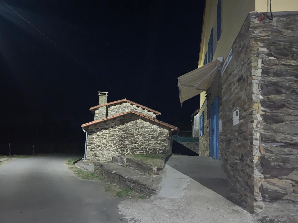 Willa Casal De Pedra Santa Irene Zewnętrze zdjęcie