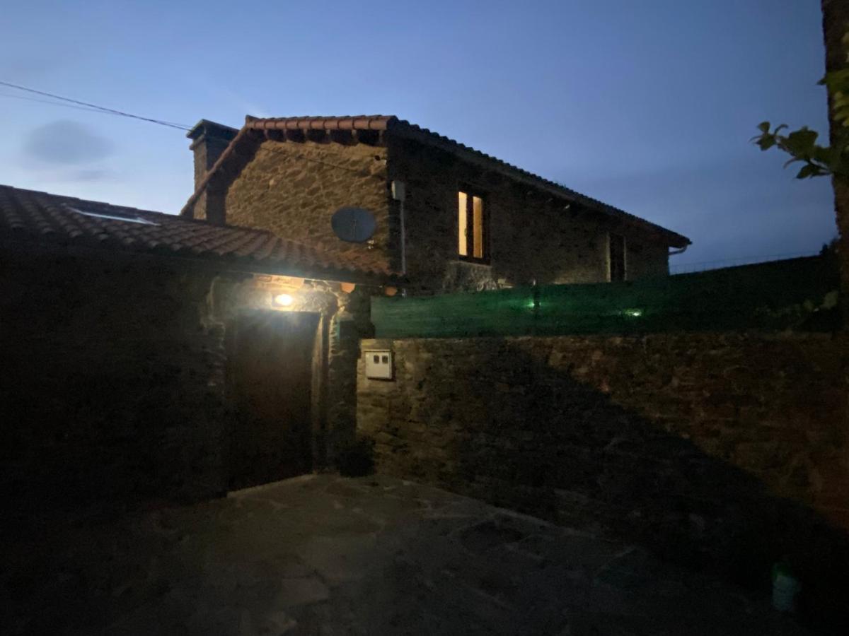 Willa Casal De Pedra Santa Irene Zewnętrze zdjęcie